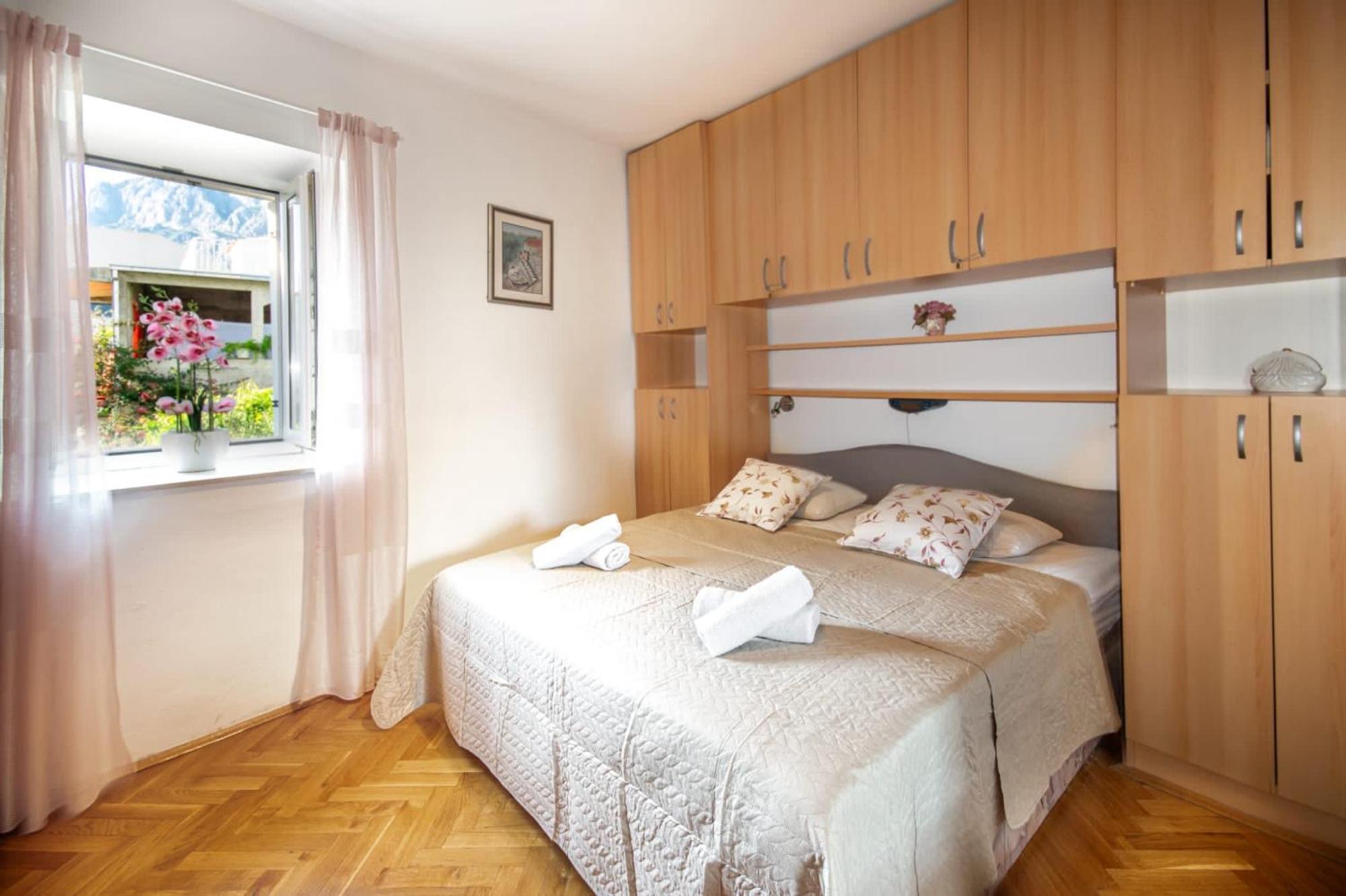 Holiday Home Nevera Makarska Exterior photo